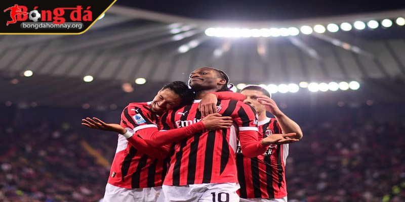 AC Milan 4-0 Udinese – Chiến thắng đậm nhưng lo lắng cho Maignan 2 Thủ môn Maignan là nhân tố quan trọng trong mùa giải của Milan