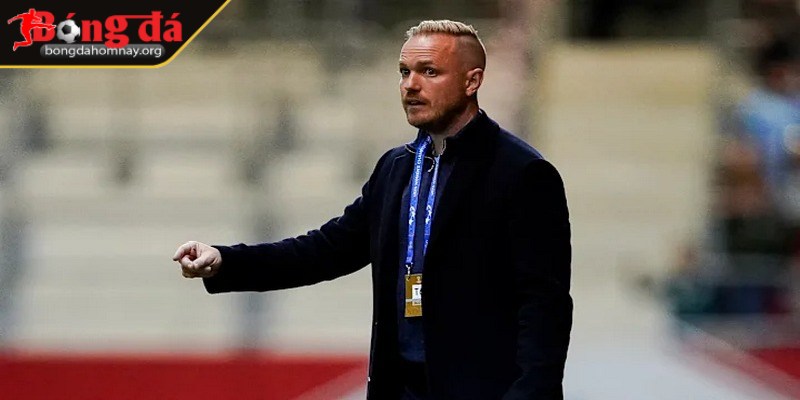 Arsenal Women ngược dòng ấn tượng, đánh bại Lyon 4-1 để vào chung kết Champions League nữ 3 Phát biểu hạnh phúc của HLV Jonas Eidevall