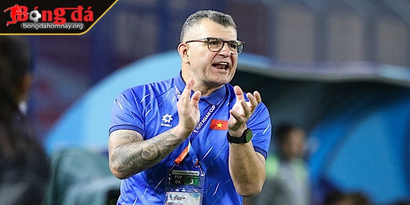HLV Cristiano Roland: "Các cầu thủ hãy ngẩng cao đầu" 1 Phát biểu sau trận đấu – Niềm tự hào bất chấp kết quả