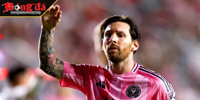Lionel Messi tiếp tục tỏa sáng khi ghi bàn giúp Inter Miami cầm hòa Toronto FC với tỷ số 1-1 trong khuôn khổ giải MLS 1 Messi cứu Inter Miami thoát thua trên sân khách
