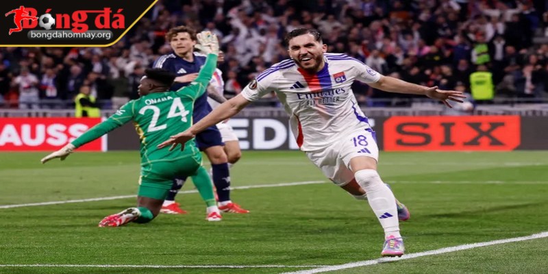 Man United vs Lyon (02:00 - 18/04, Europa League) – Dự đoán tỷ số: Man United thắng 2-0, kèo chấp 1 Manchester United đang gặp nhiều thử thách