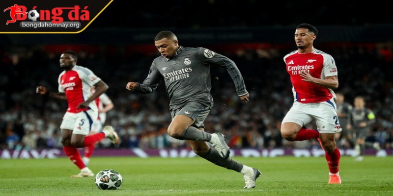 Mbappe bị chỉ trích sau thất bại của Real Madrid trước Arsenal 3 HLV Ancelotti lên tiếng bảo vệ học trò