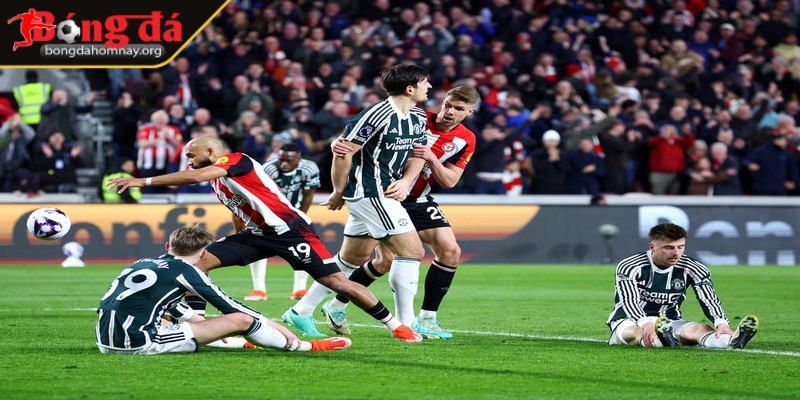 Nhận định Brentford vs Man United (20:00 - 04/05, Premier League) – Quỷ đỏ cần 3 điểm để tiến gần hơn đến Champions League 2 Manchester United nổi bật với lối chơi tấn công, ghi bàn đa dạng