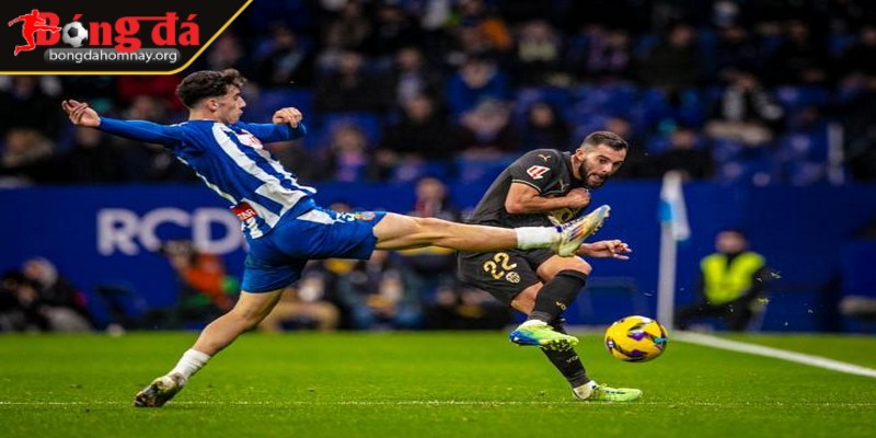 Nhận định Valencia vs Espanyol (00:00 - 23/04, vòng 33 La Liga) 3 Đội hình ra sân giữa Valencia vs Espanyol