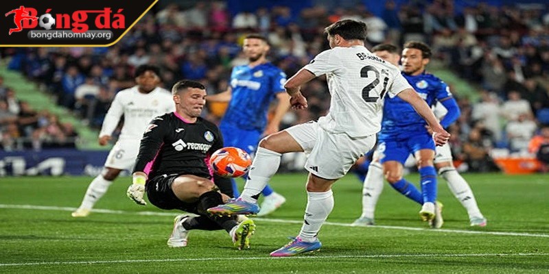 Real Madrid duy trì phong độ ổn định, đánh bại Getafe 2-0 tại La Liga 2 Chiến thắng 2-0 trước Getafe tiếp tục chứng minh sự ổn định