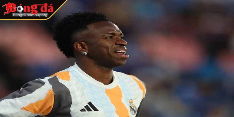Real Madrid "bêu xấu" Vinicius, sẵn sàng đẩy sang Saudi Arabia 3 Tương lai của Vinicius trong bối cảnh cạnh tranh khốc liệt