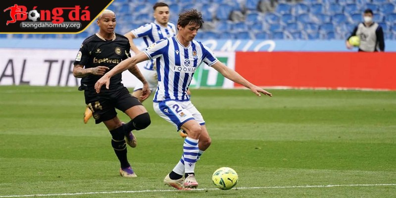 Soi kèo Alaves vs Sociedad (02:30 - 24/04, La Liga) - Derby xứ Basque hấp dẫn với thế trận khó lường 2 Alaves vs Sociedad từng có nhiều lần đối đầu trong quá khứ
