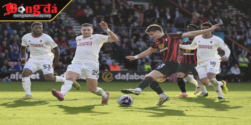 Soi kèo Bournemouth vs Man United (20:00 - 27/04, Premier League) - Quỷ đỏ cần thắng để bám đuổi top 4 2 MU vẫn sẽ sử dụng lối chơi tấn công trong trận đấu với Bournemouth