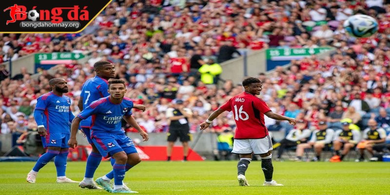 Soi kèo Lyon vs Man United (02:00 - 11/04, Europa League) - Quỷ đỏ làm khách trước Lyon: Bài toán phòng ngự và cơ hội khẳng định bản lĩnh 3 Trận đấu giữa Lyon vs Man United sẽ xuất hiện nhiều bàn thắng