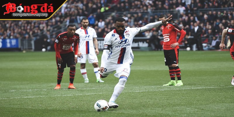 Soi kèo Lyon vs Rennes (02:05 - 27/04, Ligue 1) - Trận cầu 6 điểm giữa hai ứng viên top 5 3 Cả Lyon và Rennes đều sở hữu hàng tấn công mạnh mẽ