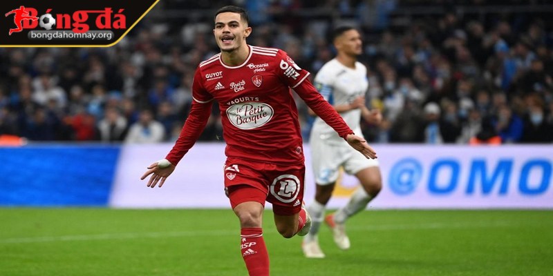 Soi kèo Marseille vs Brest (01:45 - 28/04, Ligue 1) – Marseille cần 3 điểm để đua top 3 3 Đội hình ra sân của Marseille vs Brest