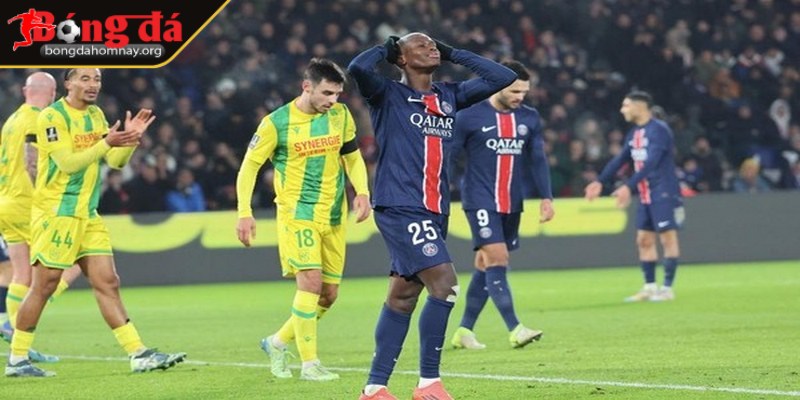 Soi kèo Nantes vs PSG (01:45 - 23/04, Ligue 1) - Nantes không dễ ngăn bước PSG tiến về ngôi vương 2 Nantes thường chơi với một chiến thuật phòng ngự chắc chắn