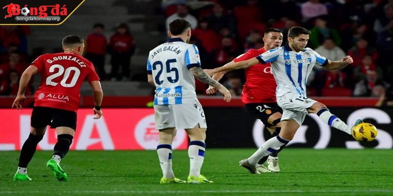 Soi kèo Sociedad vs Mallorca (19:00 - 12/04, La Liga) – Sociedad cần ba điểm để duy trì cuộc đua châu Âu 2 Mallorca – Khó khăn vẫn bủa vây, trụ hạng chưa an toàn