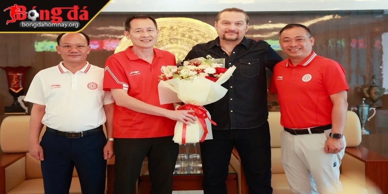 Thể Công Viettel thay HLV, đón Popov - Kỳ vọng lớn ở V-League 2 Ông Todor Popov, là một trong những chiến lược gia giàu kinh nghiệm