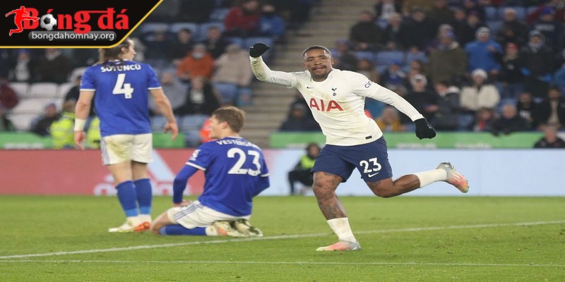 Tottenham Hotspur giành 3 điểm quan trọng trước Leicester City với tỷ số 3-1 2 Cuộc đua top 4 giải đấu Premier League căng thẳng