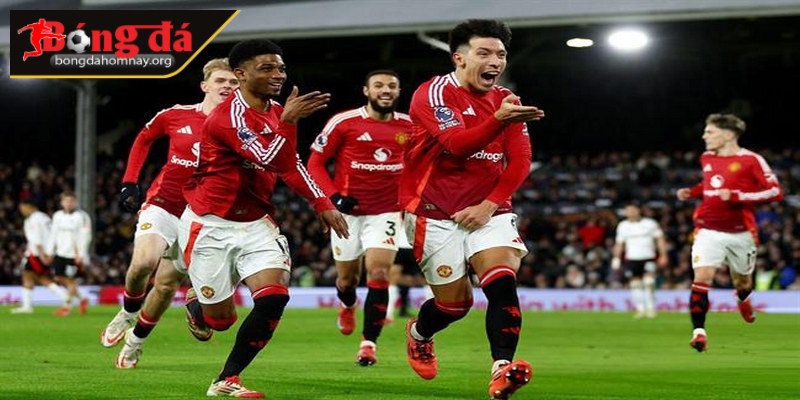 U18 MU thắng ngược dòng nghẹt thở, màn trình diễn gây ấn tượng mạnh 3 Shea Lacey tỏa sáng với siêu phẩm sút xa