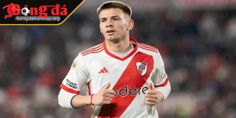 Real Madrid và MU cạnh tranh chữ ký thần đồng Argentina Franco Mastantuono 1 Franco Mastantuono là cái tên đang gây sốt trong làng bóng đá trẻ Argentina